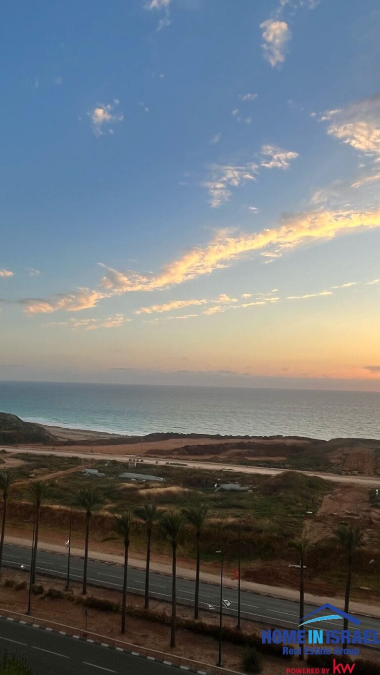 להשכרה דירה עם נוף נצחי לים