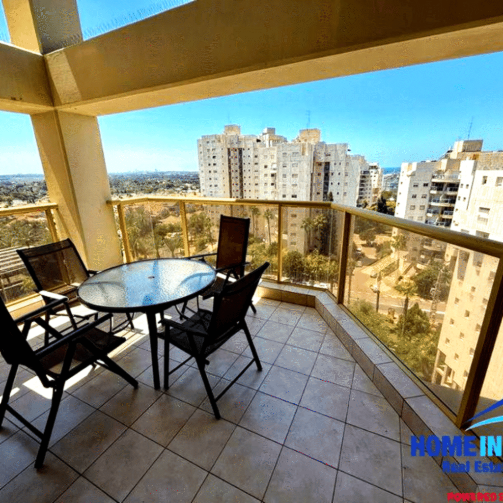 למכירה: דירת 4 חדרים + מרפסת ענקית ברמת פולג, נתניה