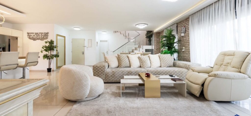 Living room in duplex penthouse for sale in Agamim Netanya